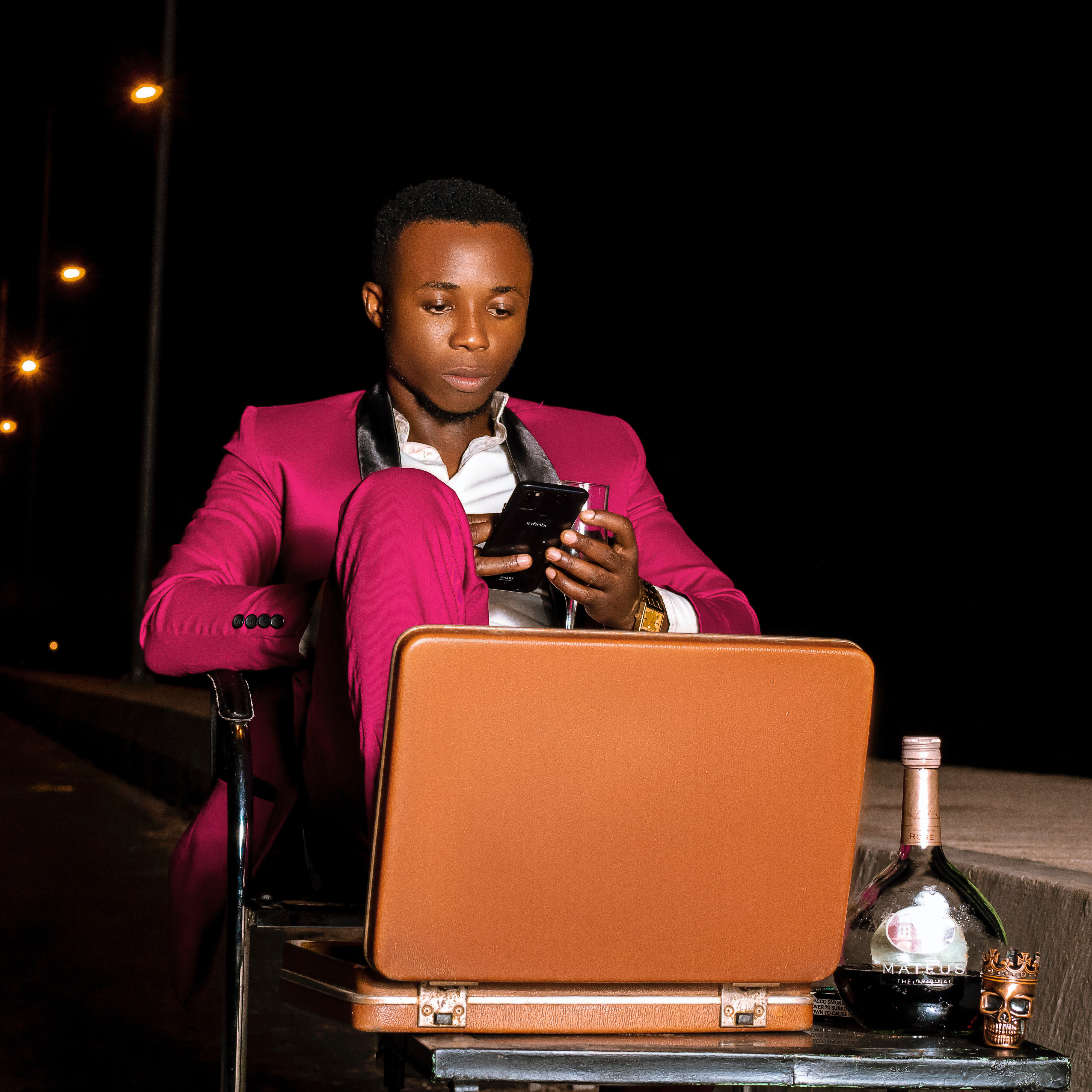 From Day to Night: Transitioning Your Business Attire into Evening Events
