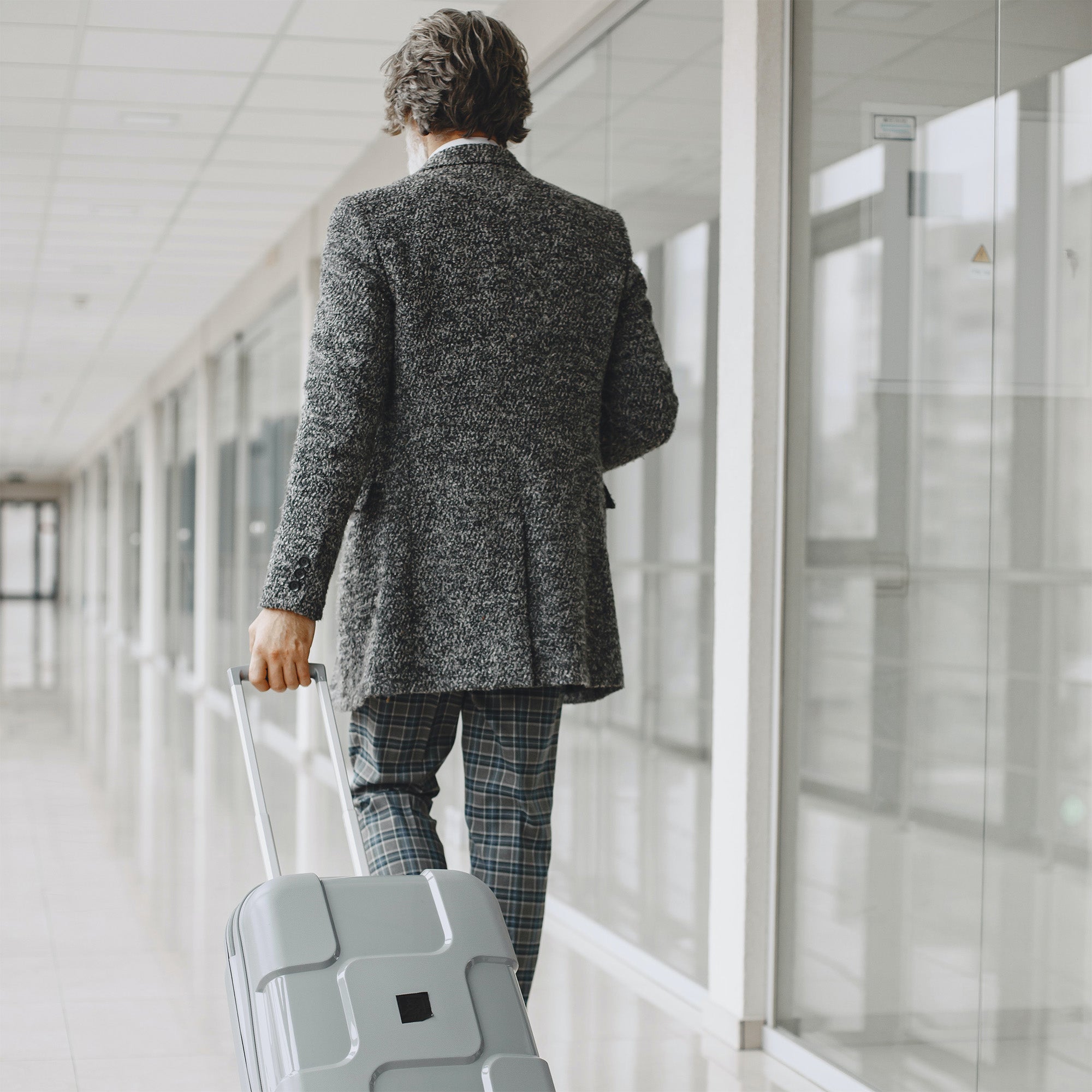 The Gentleman's Guide to Packing Formalwear for Travel