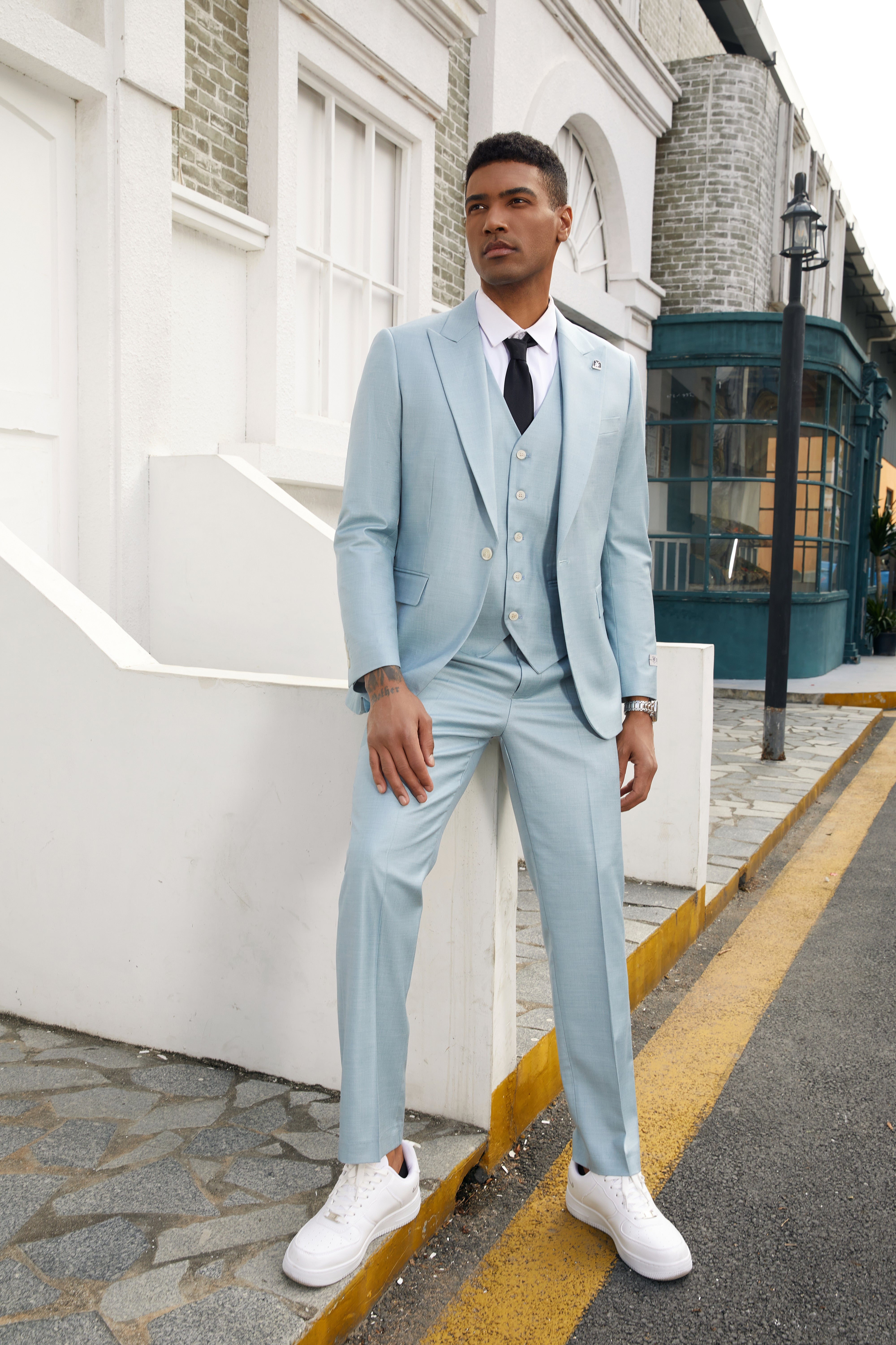 Traje de 3 piezas Stacy Adams Hybrid Fit, color turquesa claro sólido